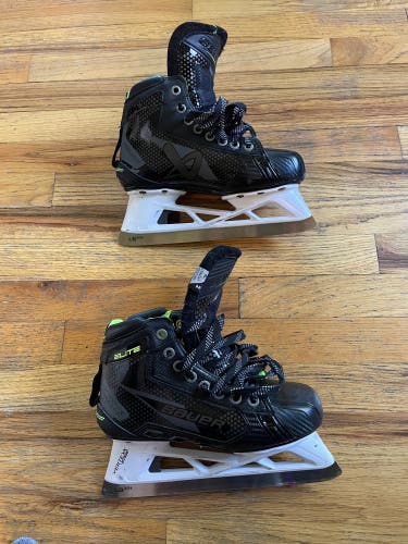 Bauer Elite Hockey Goalie Skates Size 4 (Used)