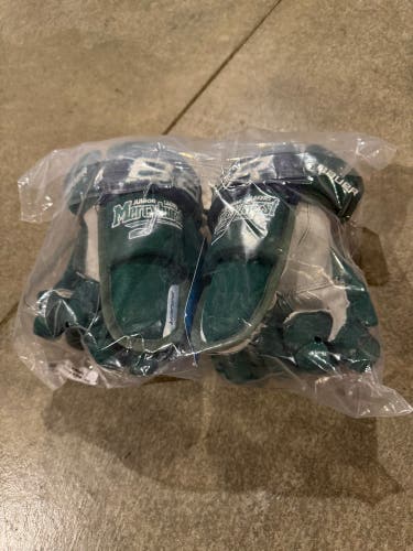 Bauer Vapor Elite Gloves 10" (New)
