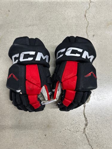 NHL CHICAGO BLACKHAWKS CCM Pro Model Gloves 15" Pro Stock