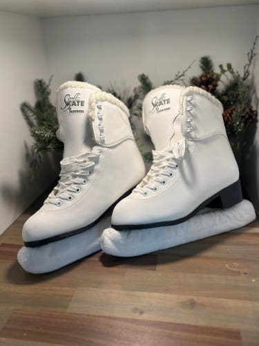 Soft Skates Figure Skates by Jackson