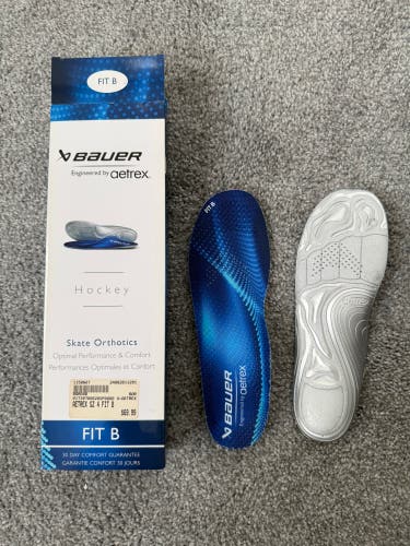 Bauer (Used) Aetrex Orthotics Size 4