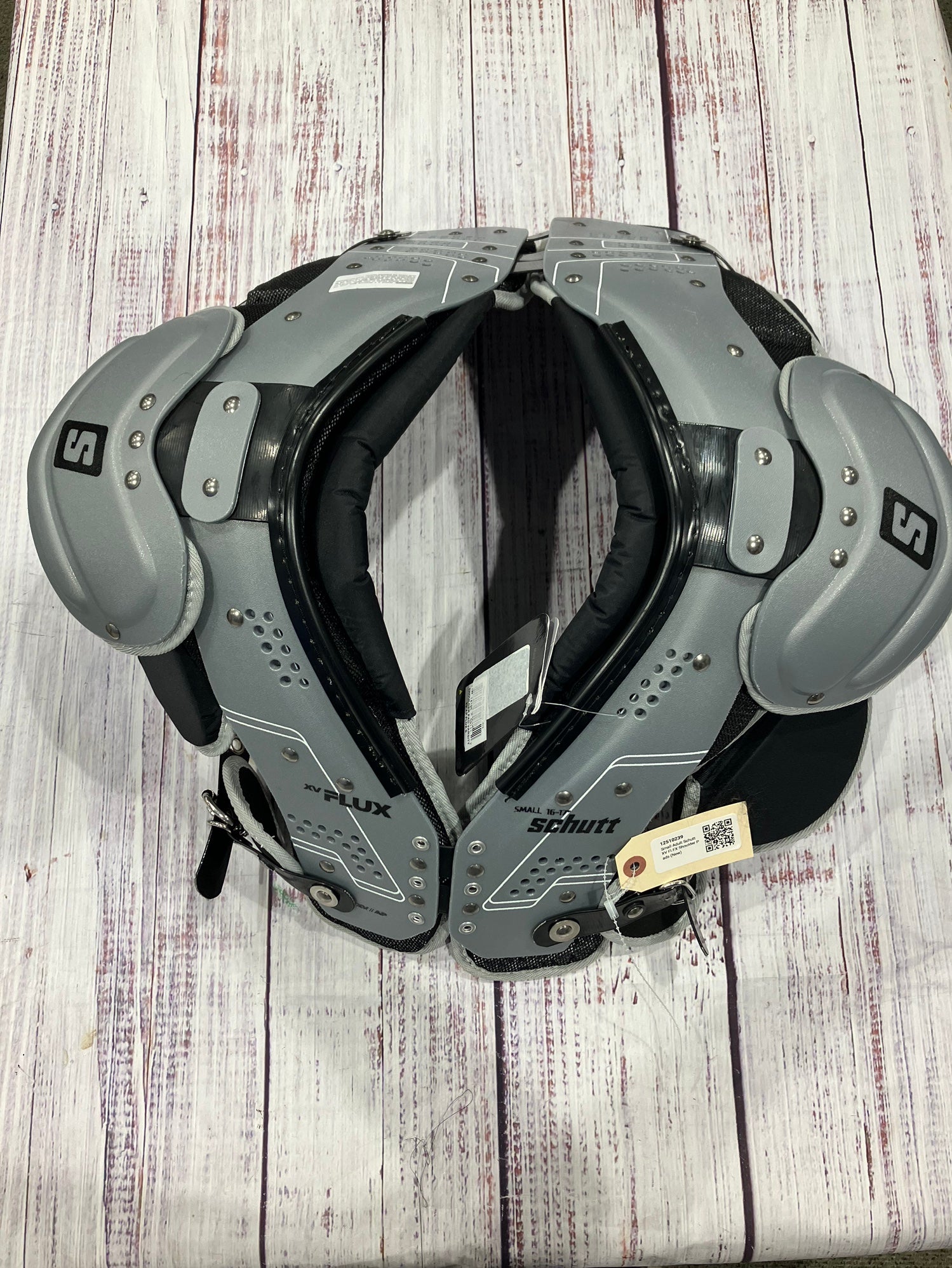 Schutt XV FLEX Football Shoulder Pads | Used and Closeout