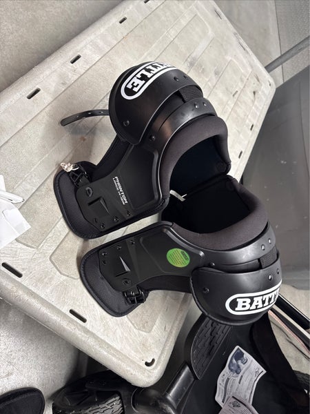 Large Youth Battle Phantom Shoulder Pads (New)