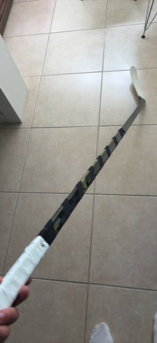 Senior Warrior Alpha LX3 Pro Left Hand Hockey Stick P28M 85 Flex Pro Stock (New)