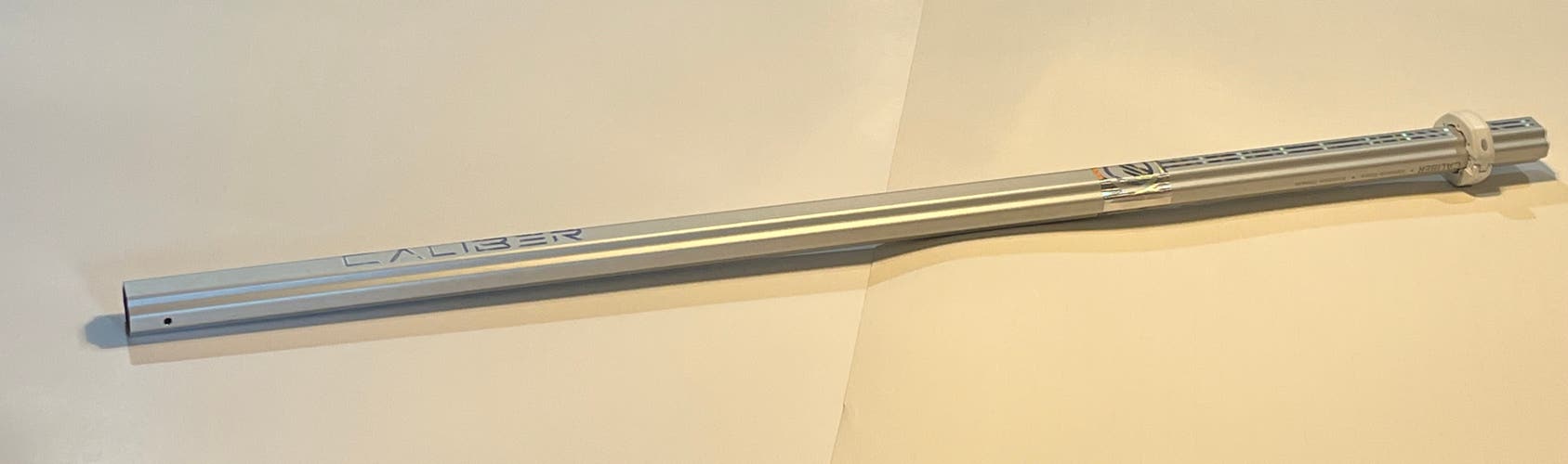 NEW Maverik Caliber Signature Shape Scandium Titanium Attack Shaft 30" Silver