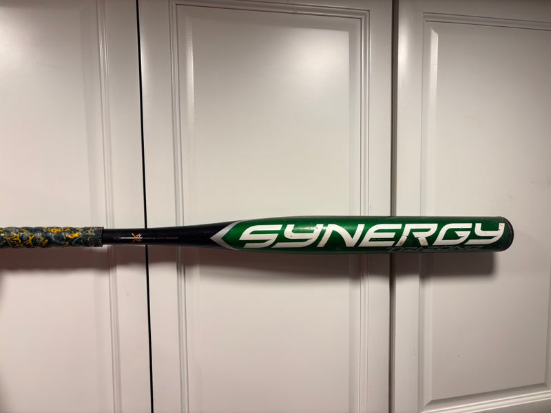 Easton Synergy Bat 26 oz 34" (Used)