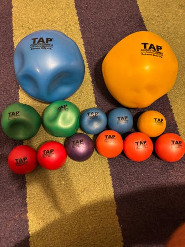 TAP Conditioning Plyo and Medicine Balls (Mizuno Bag included)