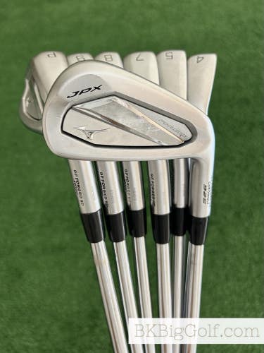 Mizuno JPX 925 Forged Iron Set 4-P / Dynamic Gold 120 Stiff +1/2