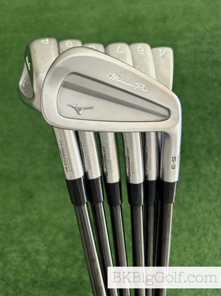 Mizuno Pro S-3 25 Forged Iron Set 4-P / KBS Tour 120 Stiff