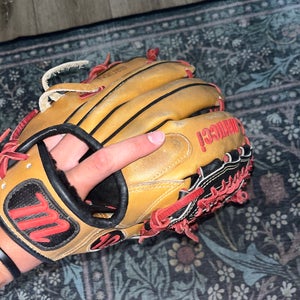 Marucci RH Infield Baseball Glove 11.5" (Used)
