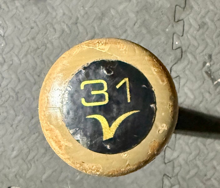 2017 Victus Pro Reserve v110 Maple Bat (-3) 28 oz 31" (Used) very good condition