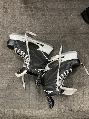 Used Bauer S140 Senior Hockey Skate Senior 9.5 11614-S000240068