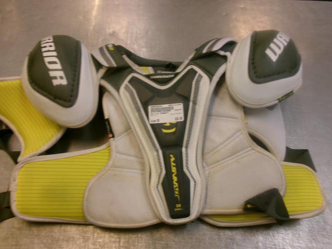 Used Warrior DYNASTY Senior Shoulder Pads SM 11339-S000204242