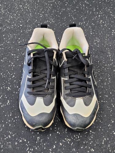 Used Under Armour BASEBALL CLEATS YOUTH BB/SB Cleats Black Junior 03 11849-S000041899