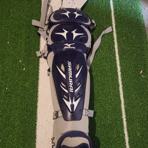 Mizuno Samurai Catcher's Leg Guard (New)