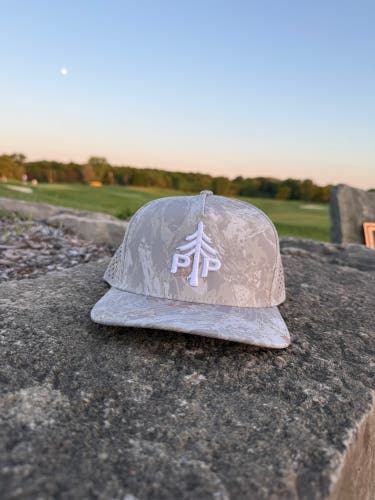 CAMO PAST THE PINES GOLF CO. Hat (New)