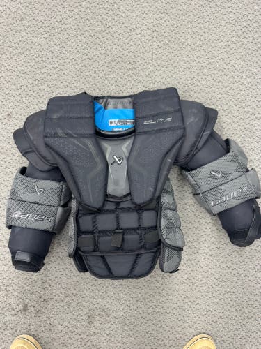 XS Bauer Elite Goalie Chest Protector (Used)