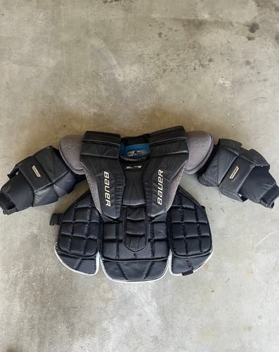 Small 2024 Bauer Elite Goalie Chest Protector (Used)