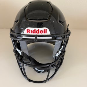 Black Youth Medium Riddell SpeedFlex Helmet (Used)