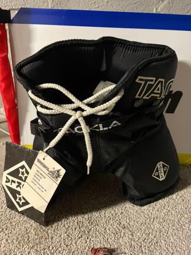 Youth Small Tackla 400 Minor Hockey Pants
