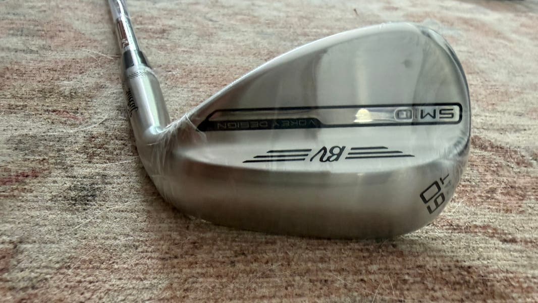 Titleist Vokey SM10 Tour Chrome Right Handed Wedge 60, 56 Degree