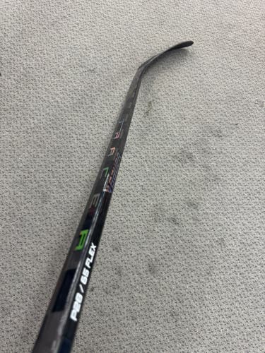Intermediate Black Bauer Nexus Tracer Left Hand Hockey Stick P28 65 Flex (New)
