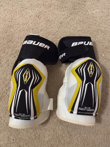 Bauer Supreme ONE40 Senior Medium Hockey Elbow Pads – Clean Pair