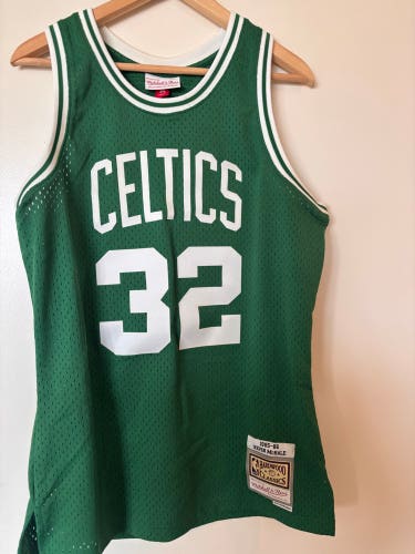 Boston Celtics #32 Kevin McHale '85-86 Hardwood Classics Throwback (Size M)