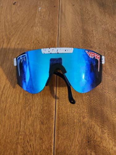 Pit Viper Absolute Freedom (Used)