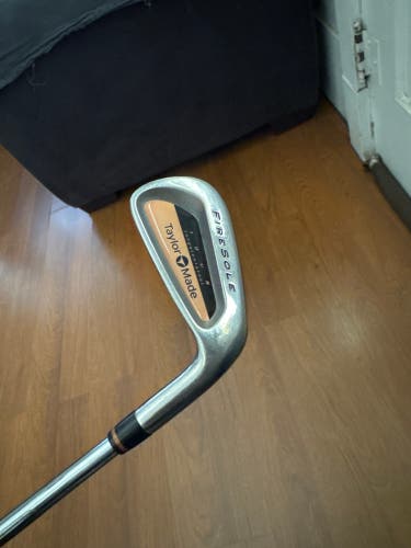 Men's TaylorMade Firesole 5 Iron Right Handed (Used)