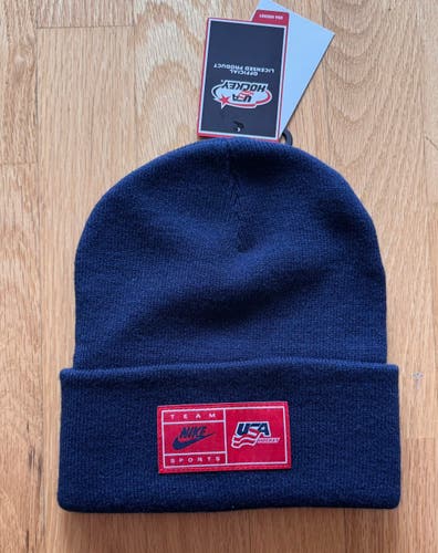 Pro Stock Team USA Olympic Hockey Nike Beanie/Winter Hat - NEW