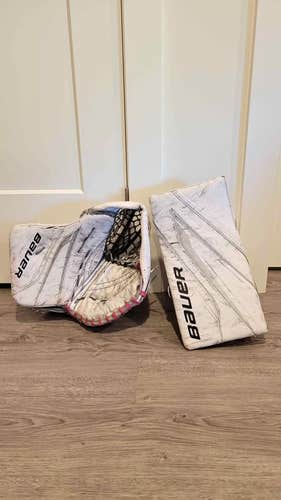 Bauer Vapor X5 Pro Glove and Blocker (Senior)