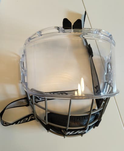 Large Bauer Hybrid Shield Full Cage (Used)
