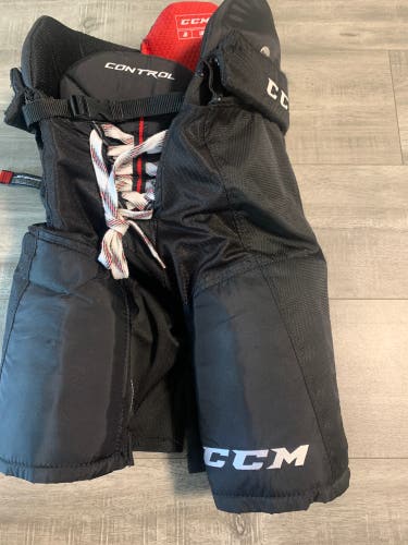 Junior Large CCM JetSpeed Control Hockey Pants (Used)