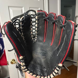 Wilson LH Outfield A2000 Baseball Glove 12.75" (New)
