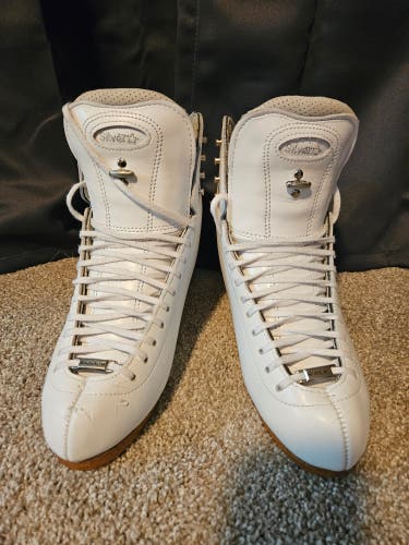 Riedell Figure Skates C Adult 7 (Used)
