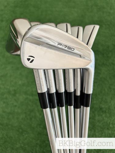 Taylormade P790 25 Forged Iron Set 4-P / KBS Tour Lite Stiff