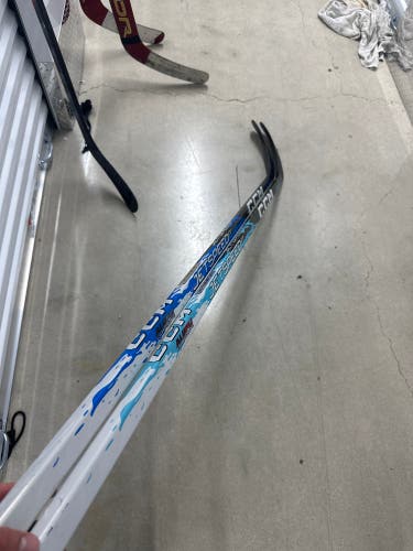 2 Pack Senior CCM Ribcor Trigger 9 Pro Right Handed Hockey Stick P29 70 Flex (New)