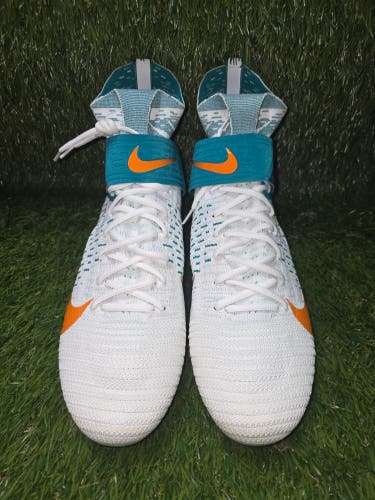 Nike Alpha Menace Elite 2 Flyknit. Size 15