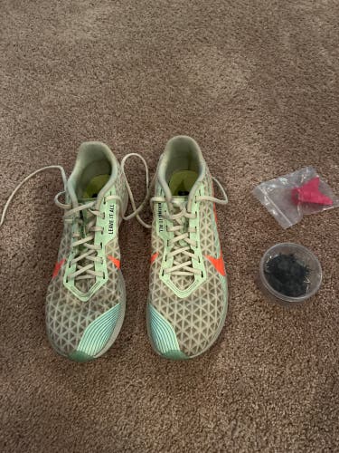 Green Women's Size M 6.0 (W 7.0) Adult Nike Zoom Rival XC Shoes (Used)