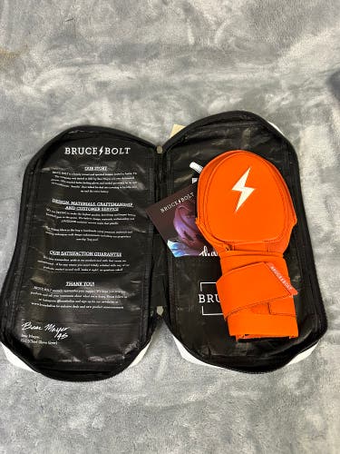 Bruce Bolt Sliding Mitt
