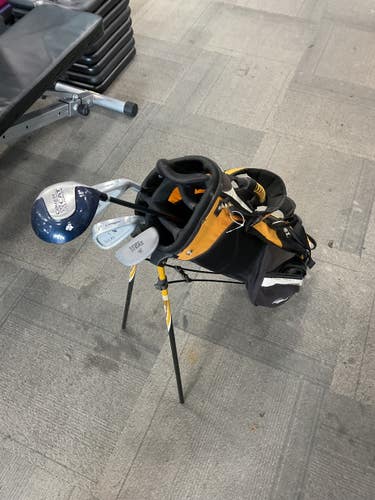 Used Cougar Golf X-CAT JR SET RH 9-12YRS Jr Package Set RH Yellow 5 Piece 11614-S000240212