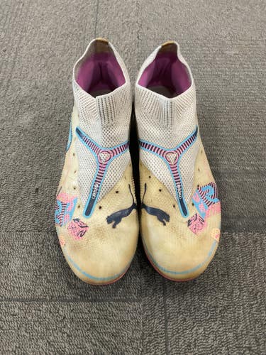 Used Puma FUTURE Soccer Cleats White Junior 05 11614-S000240207