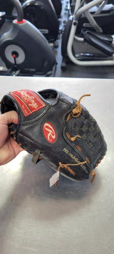 Used Rawlings 11.5 BB/SB Glove RH Throw None 11 1/2" 11497-C000159512