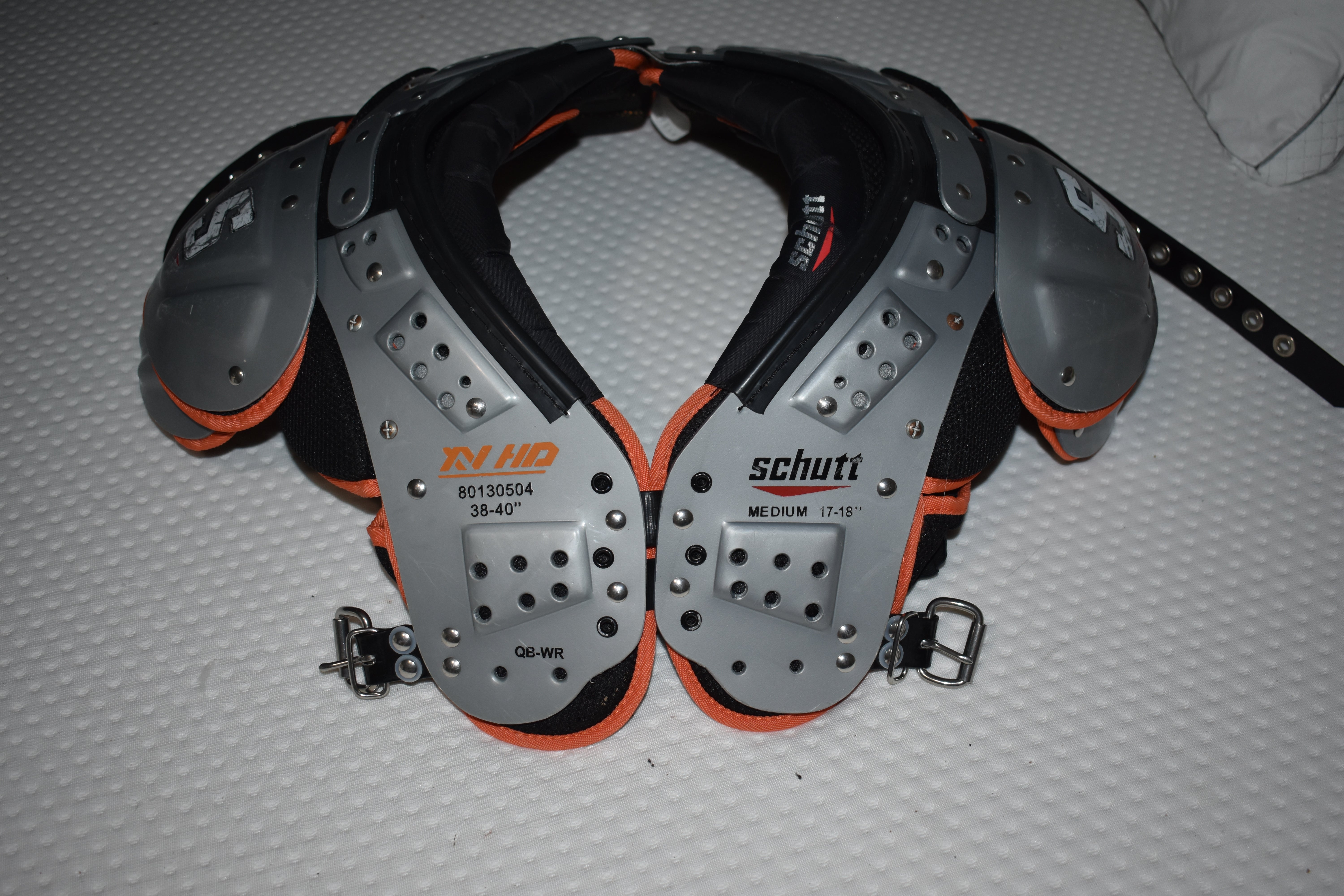 Schutt XV HD Football Shoulder Pads | Used and Closeout