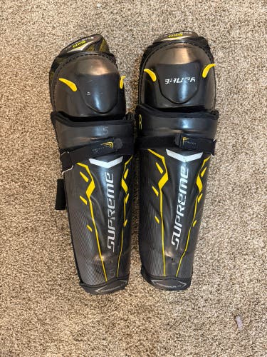 Senior Bauer Supreme TotalOne NXG 16" Shin Pads (Used)