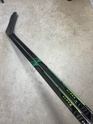 2 Pack 85 Flex P90 Senior Warrior Alpha LX3 Right Hand Hockey Stick Pro Stock (New)