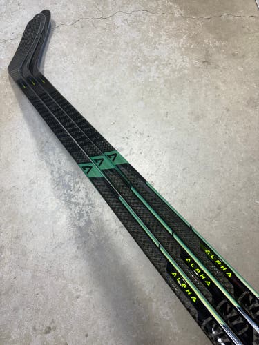 3 Pack 85 Flex P90 Senior Warrior Alpha LX3 Right Hand Hockey Stick Pro Stock (New)