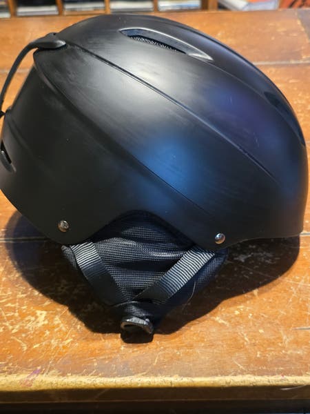 giro helmet snowboard Kids' Spur Matte Rhodamine XS The adjustable Thermostat Control ventilation system allows you to regulate airflow for optimal climate control Giro Tenet MIPS Helmet -