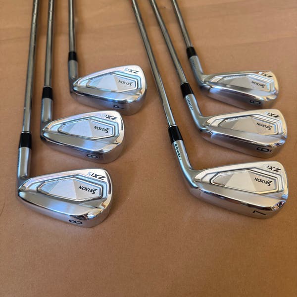 Srixon ZXi5 Right Handed Iron Set 5-PW Nippon Modus3 105 S Shafts